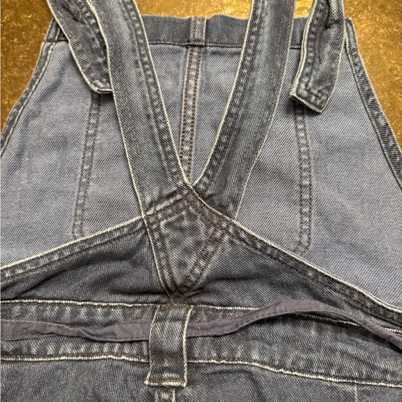 Women's Denim Overalls - Picture 7 of 10